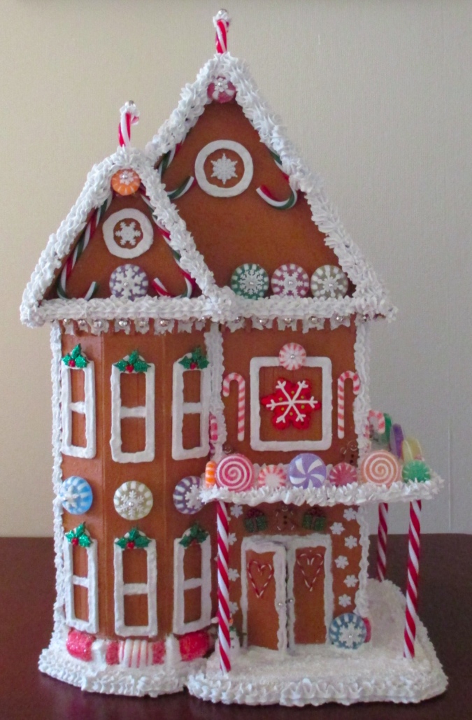 Gingerbread dollhouse – step away from the frosting! | The Den of Slack