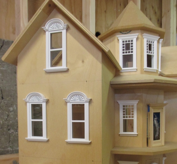 Seaside villa dollhouse top
